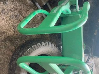 Hustler LM100 soft hands / bale grab