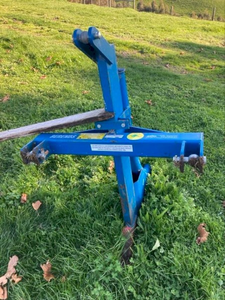 Berends ripper and pipe layer