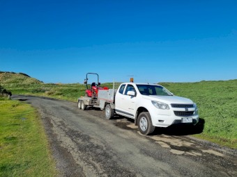 2013 Holden Colorado Tipper ute, Manual