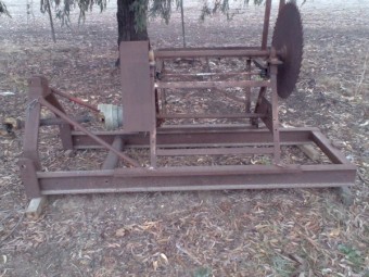 3 PL PTO driven saw bench