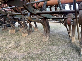 16 Run International Combine