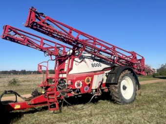 2018 Cropland Pegasus 8000L Boom Spray