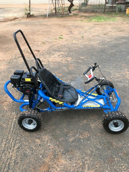 Drift II Go Kart.  As New.  10hrs use.