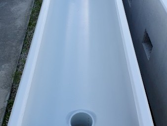 CONCRETE AG-CRETE FEEDLOT WATER TROUGHS 10' / 3M - ENCLOSED PLUMBING - AG-CRETE