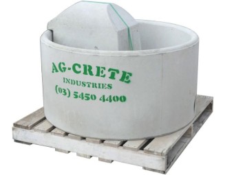 Round 3ft 9in Diameter Water Trough for Cattle, Horses. 430Lt capacity, can fit 2 on 1 pallet.