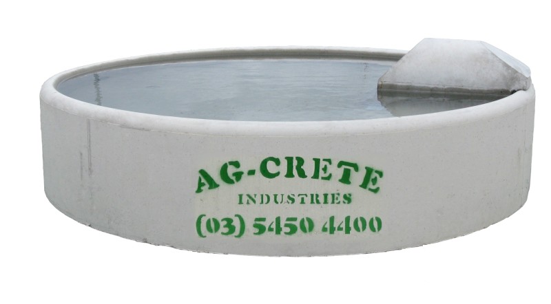 Round 6ft 4in Diameter Water Trough for Cattle, Horses. 1400Lt capacity.