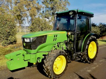 2019 John Deere 5100 GF 4WD ORCHARD/VINEYARD 100hp TRACTOR