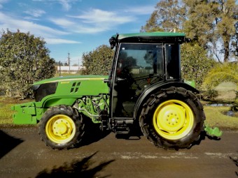 2019 John Deere 5100 GF 4WD ORCHARD/VINEYARD 100hp TRACTOR
