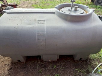 Unused 2000 litre diesel tank