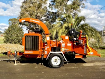 10/2017 MORBARK BEEVER M12R COMMERCIAL DIESEL 12"  WOOD CHIPPER