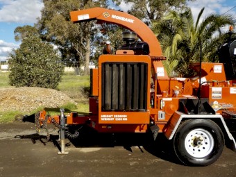 10/2017 MORBARK BEEVER M12R COMMERCIAL DIESEL 12"  WOOD CHIPPER