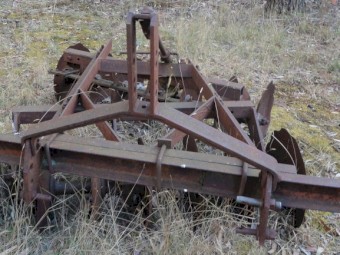 Offset Disc Plough plus Ripper