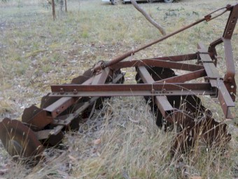 Offset Disc Plough plus Ripper