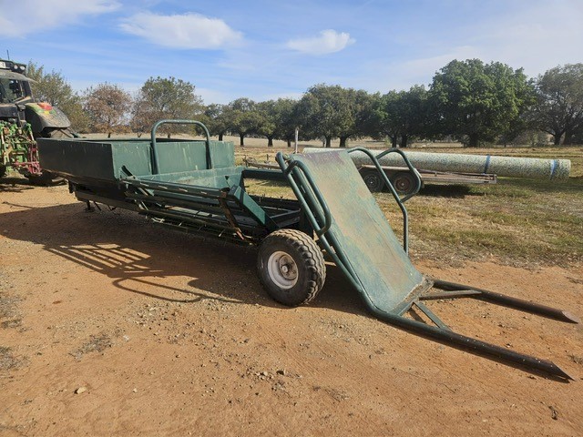 Grain and Round Bale Feed Trailer 