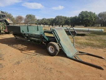 Grain and Round Bale Feed Trailer 