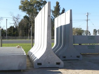 Ag-Crete Portable Concrete Divider Retaining Wall 3m High - HEAVY DUTY