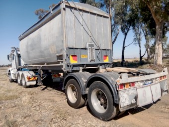 2003 Lusty EMS Sliding A Trailer