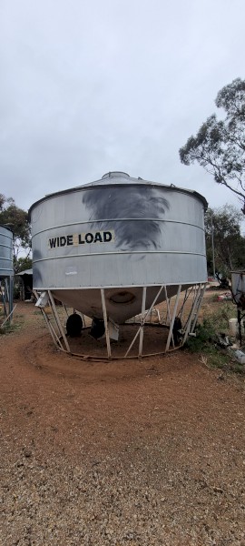 Nelson 28 Tonne Field Bin Negotiable