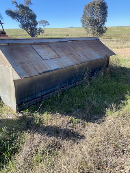 Large Sheep Feeder