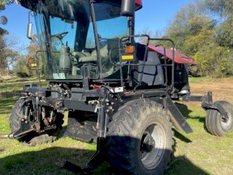 2007 Case IH WDX 1902 with 2013 Case IH DH 30ft front