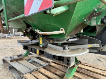 Spreader Donder 3000 with Hungry Boards