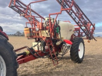 Hardi Commander 5024 Boom Spray