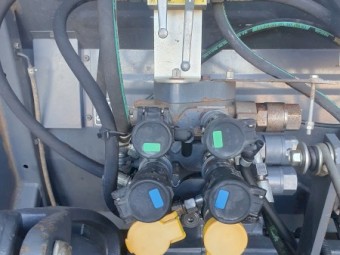 Kubota M100GX Tractor