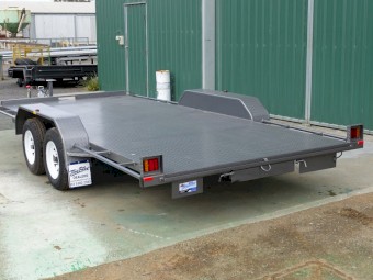 Car carrier 16 x 16' 6" ,2800 Kgs rated.