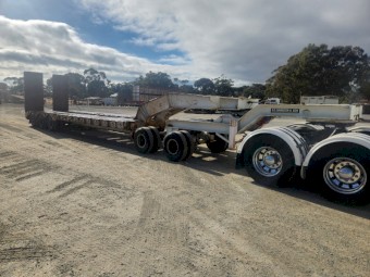 1986 Allison Tri Float and Dolly