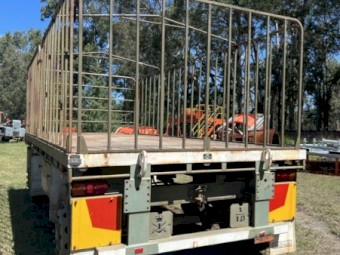 1989 Haulmark 2DT Dog Trailer