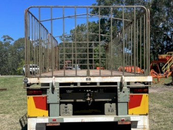 1989 Haulmark 2DT Dog Trailer