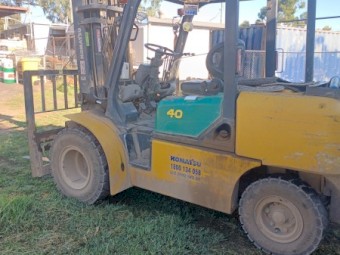 WANTED Dead or Alive Komatsu FT40-7