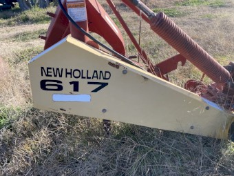 New Holland 617 Hay Mower 