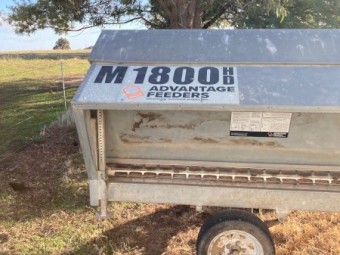 2020 M1800 HD Advantage Feeder (Cattle)