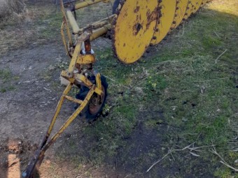 Bamford 7 wheel trailing rake