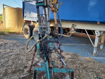 Post driver with 2 augers