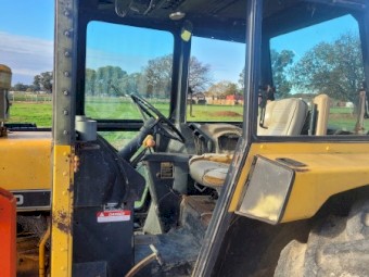 Chamberlain 3380 front end loader