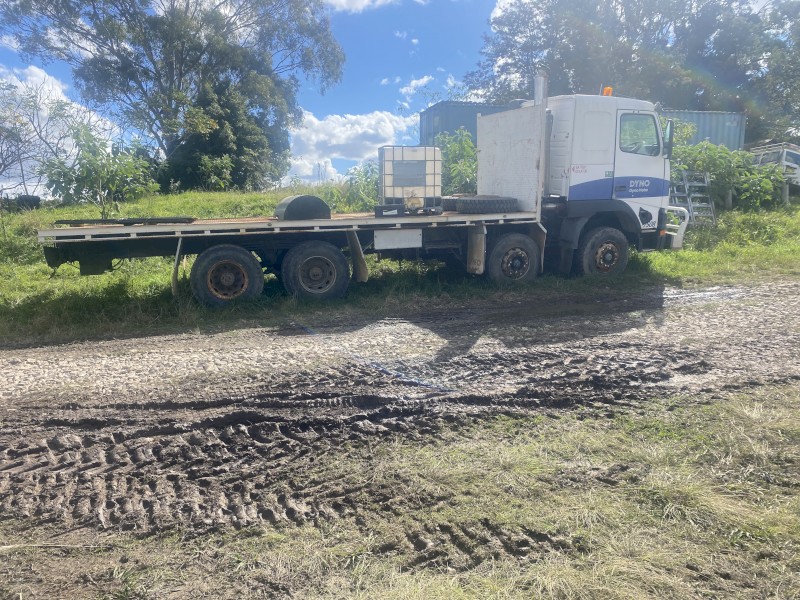 1994 FM12 Tabletop Truck