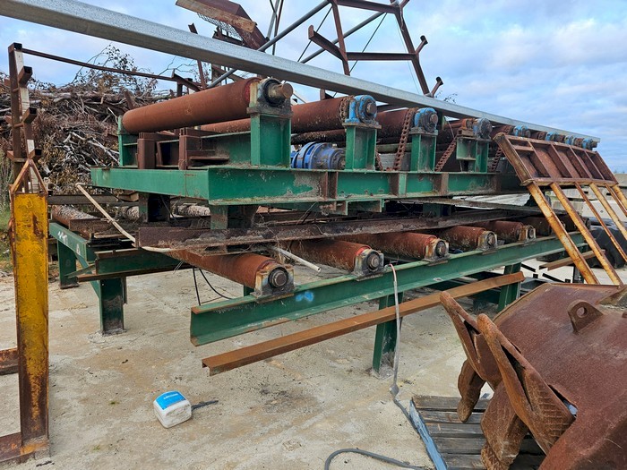 Log Decks with Rollers