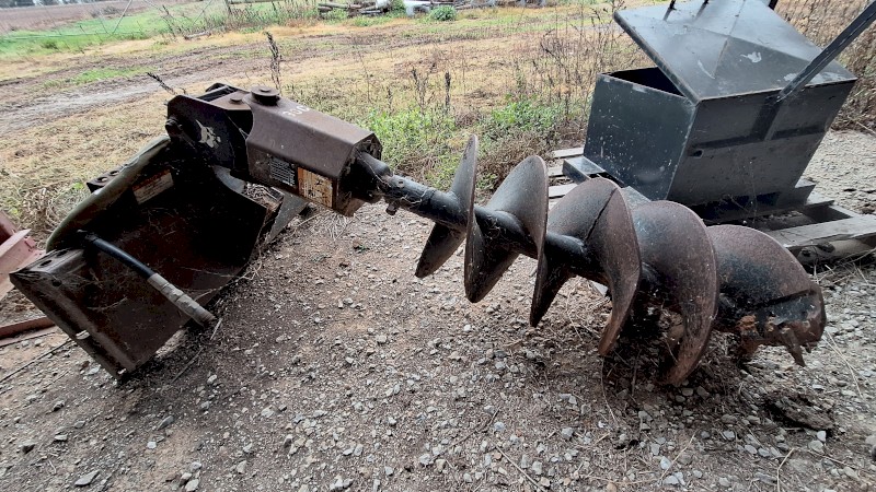 Bobcat 30C Auger/Post Hole Borer