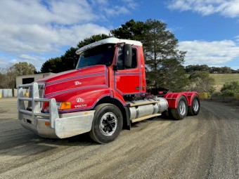 1999 Volvo NH12 6x4