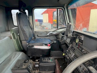 2010 Iveco Acco Garbage Compactor