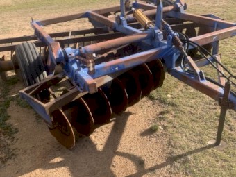 Grizzly ‘grumpy’ offsets 28 plate