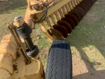 Chamberlain one way plough