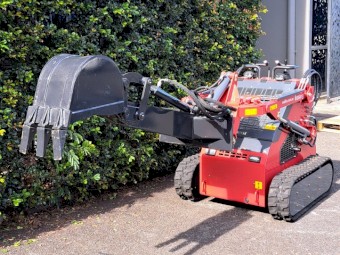 Mini Track Loader 23HP