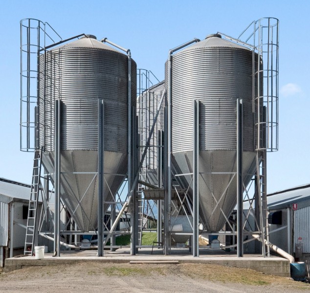 Big Dutchman Silos