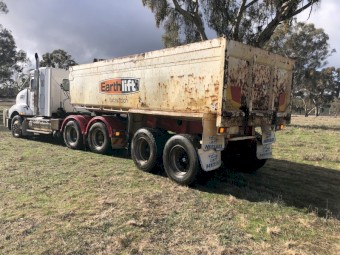 Bogie Axle Chassis Tipper