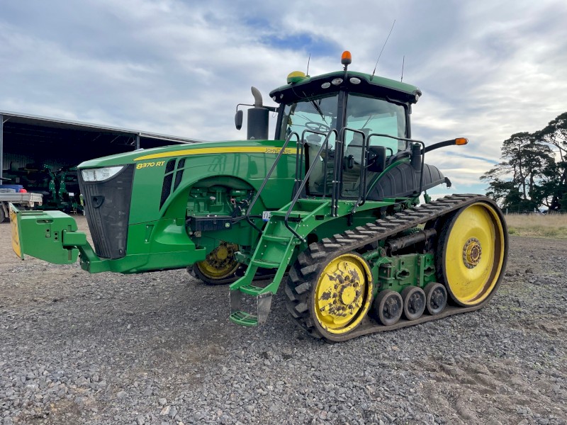 2014 John Deere 8370RT | Farm Tender