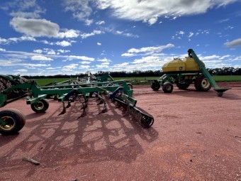 1830 and 1910 Complete Seeding setup