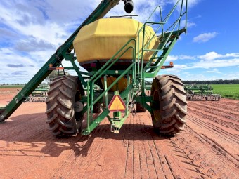 1830 and 1910 Complete Seeding setup